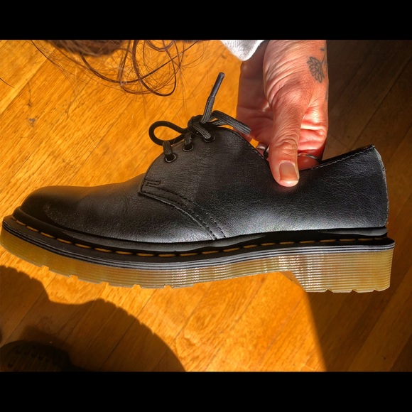 Low top black Doc Martens - Picture 3 of 6
